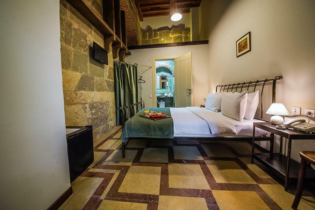 Emigrant Boutique Hotel Tiflis Dış mekan fotoğraf