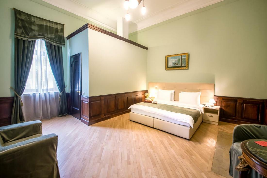 Emigrant Boutique Hotel Tiflis Dış mekan fotoğraf
